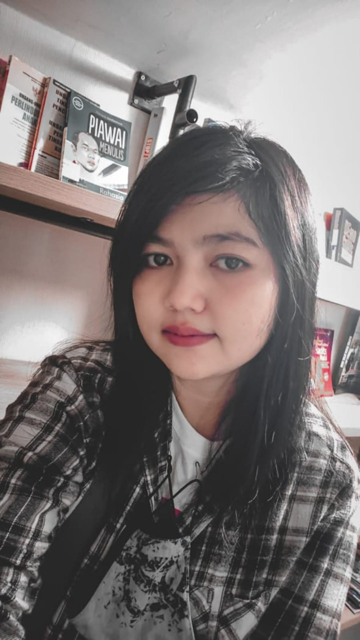 Foto Profil Aini Arifin