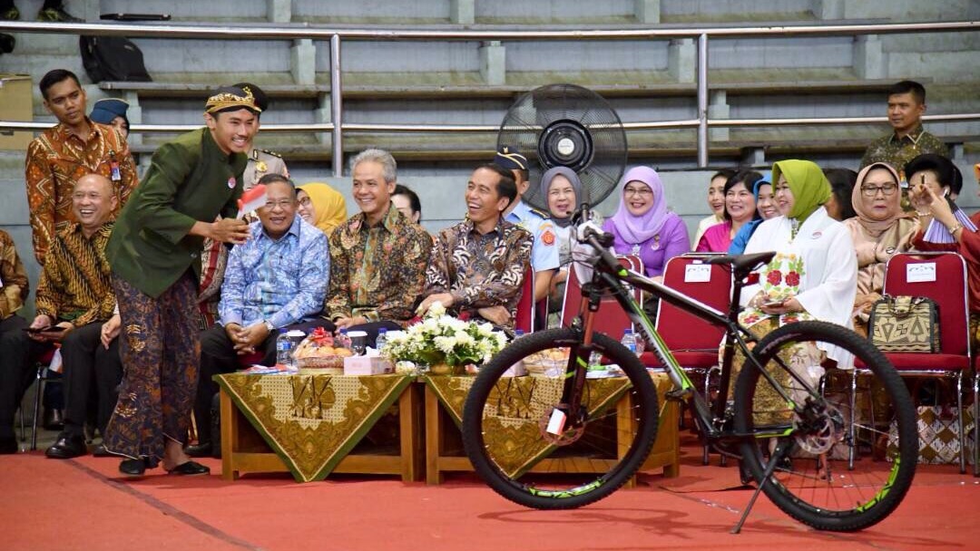 Presiden Joko Widodo, dalam kunjungan kerjanya ke Jawa Tengah, pada Jumat (21/4). (Biro Pers Setpres)