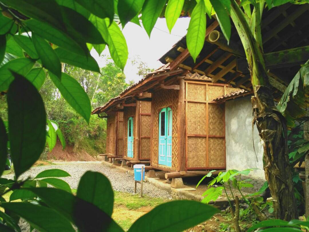 Home stay di kawasan ayunan langit Jogjakarta.