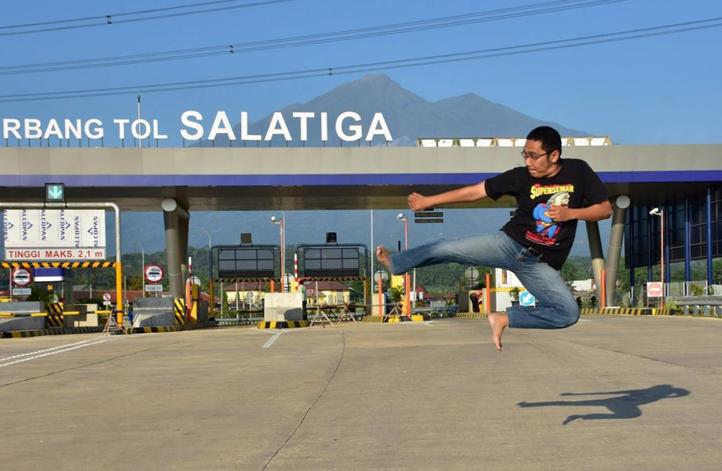 Salah satu swafoto yang di abadikanoleh pemudik. (Foto: sugengaryanto)