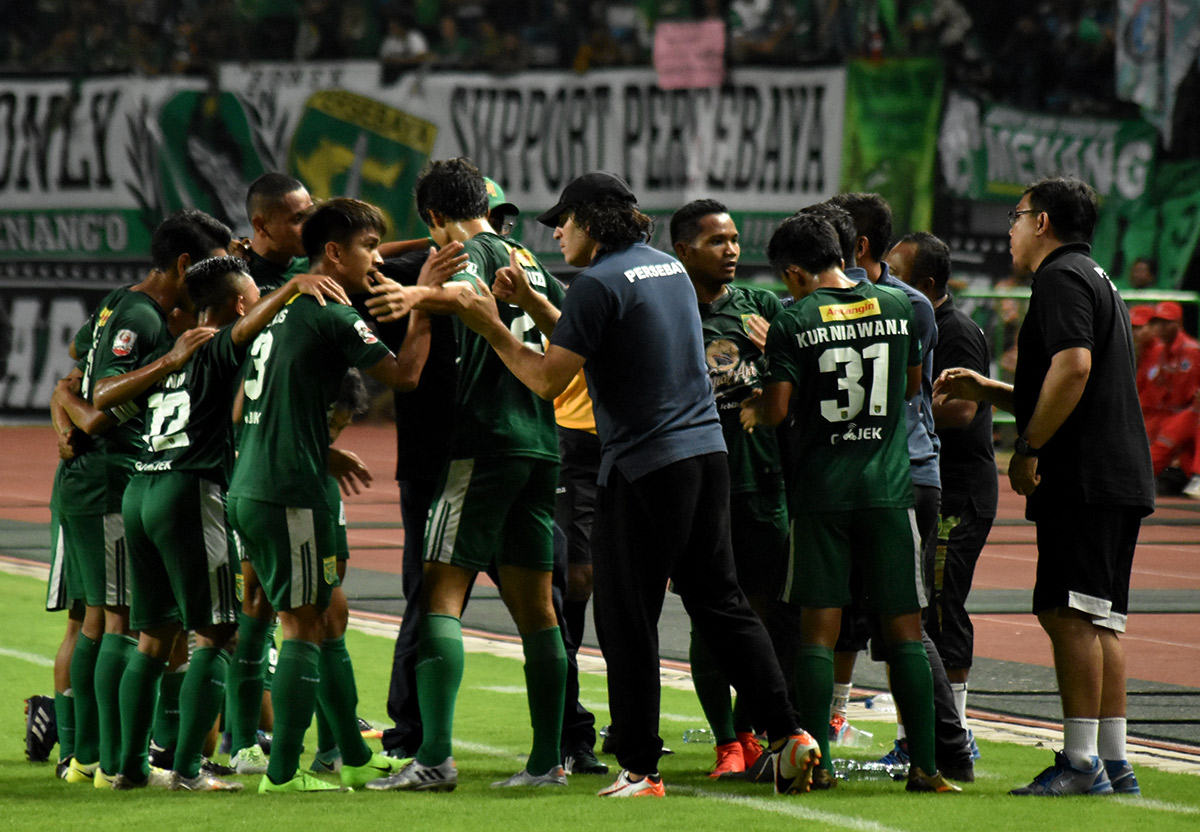 Persebaya Surabaya diperkirakan akan alami penurinan fisik pemain akibat jadwak pertandingan yang padat. (foto: ngopibareng.id)