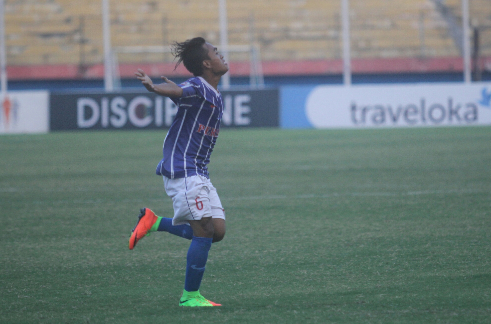 Ahmad Djaelani menyelamatkan Persida dari kekalahan setelah mencetak gol di masa injury time dalam lanjutan Liga 2 di Stadion Gelora Delta, Sidoarjo, Jumat (21/7). (tom)