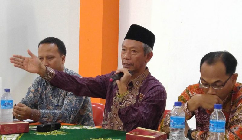 LAUNCHING: Ketua PW Muhammadiyah Jatim, Sa’ad Ibrahim, saat menyampaikan sambutannya. (foto: istimewa)