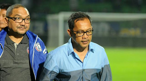 Aji Santoso. (bola.com)