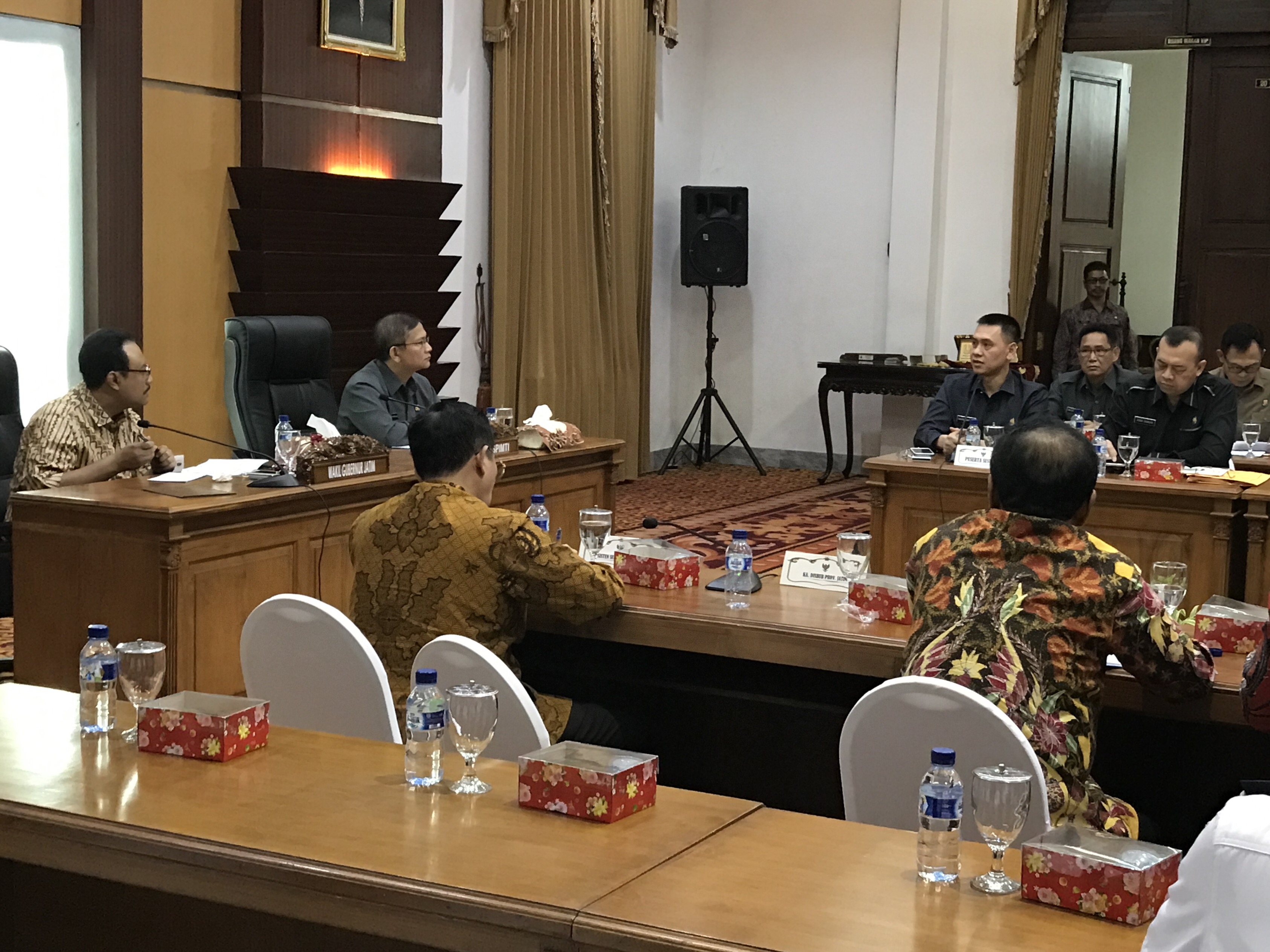 Para calon jenderal ketika berdialog dengan Wagub Jatim Saifullah Yusuf (Gus Ipul)