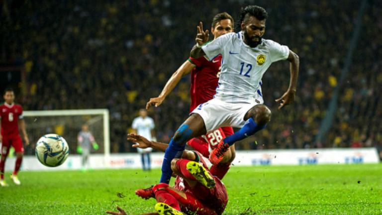 Thanabalan, Pencetak  gol penentu kemenangan Malaysia atas Indonesia saat menghindari tackling pemain Timnas Indonesia. Foto:sundaymaily 