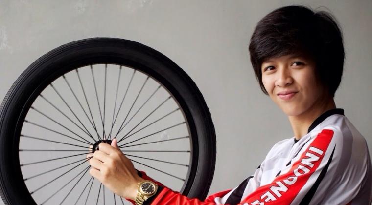 Pebalap sepeda BMX dari Jawa Timur Elga Kharisma ikut menyumbang satu emas bagi kontingen Indonesia di Sea Games 2017. 
