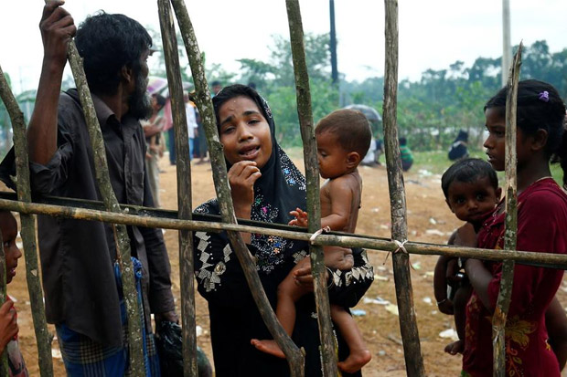 DERITA: Warga sipil Rohingya menjadi korban perebutan sumber minyak di Myanmar. (foto:istimewa)