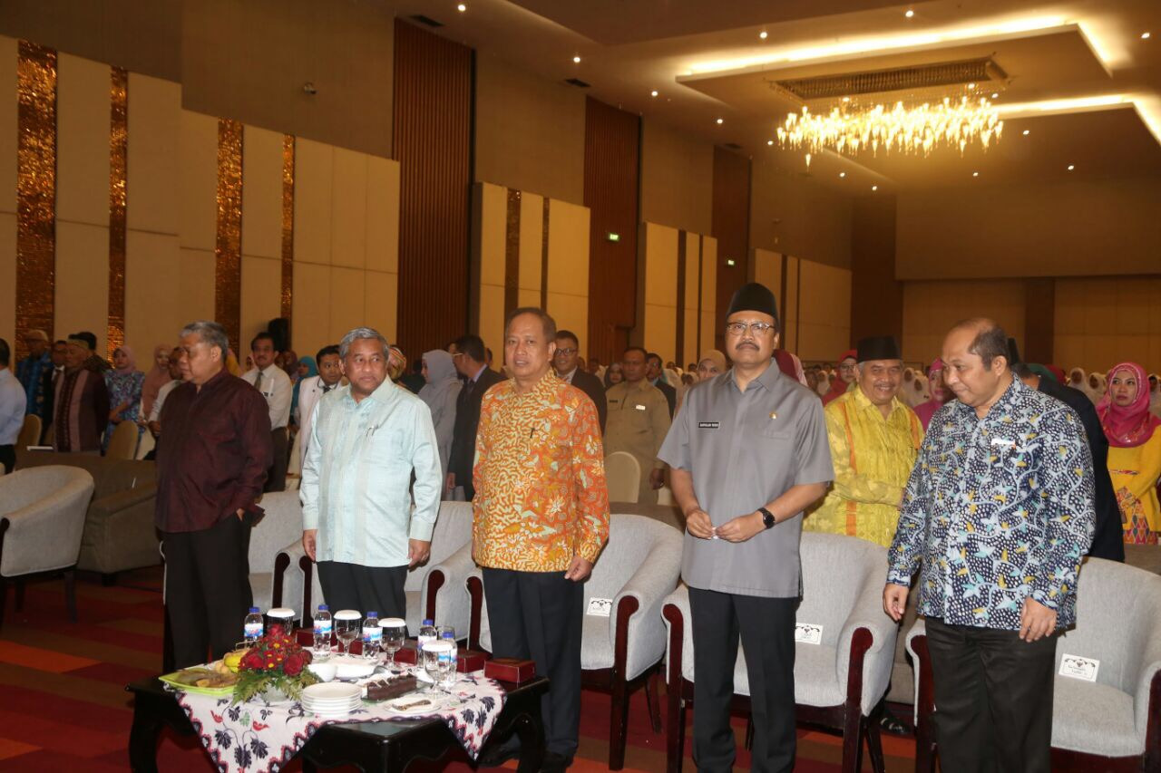 Rapat senat pengukuhan mahasiswa baru Unusa, Senin (4/9/2017)