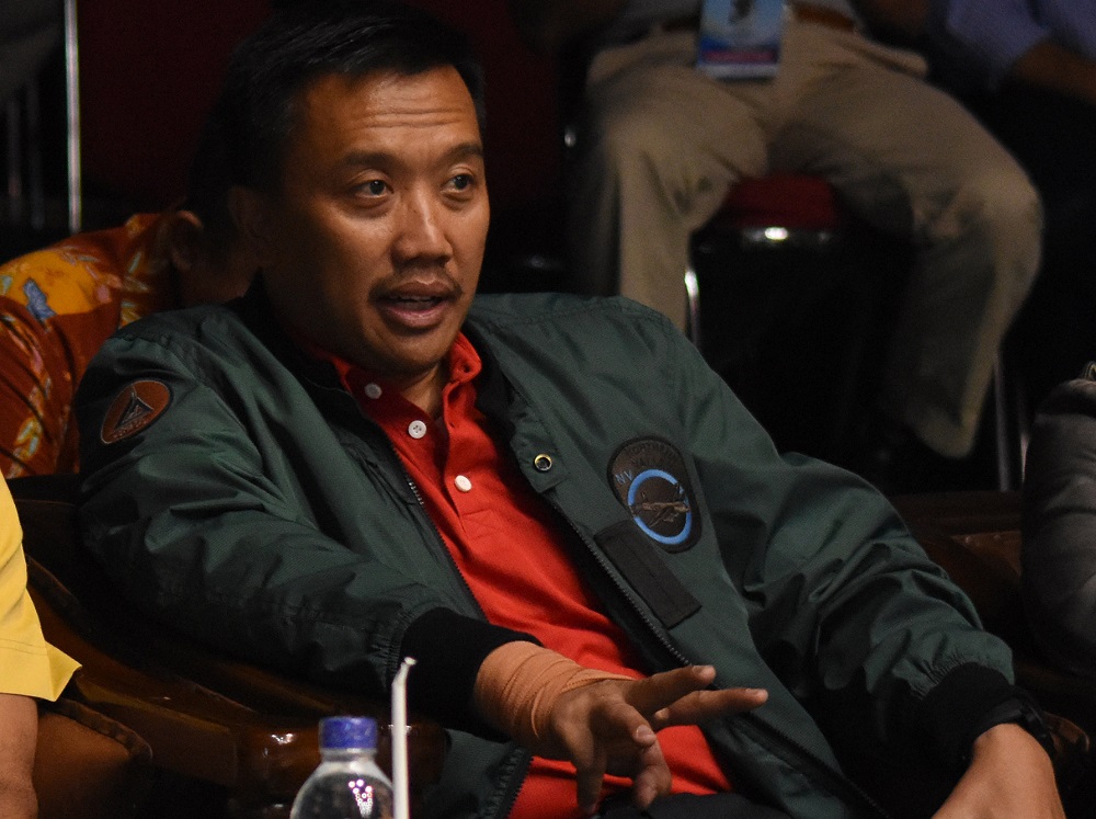 Menpora Imam Nahrawi menginginkan Timnas U-19 tak terpengaruh kasus Rohingya. (foto: dok. ngopibareng.id)