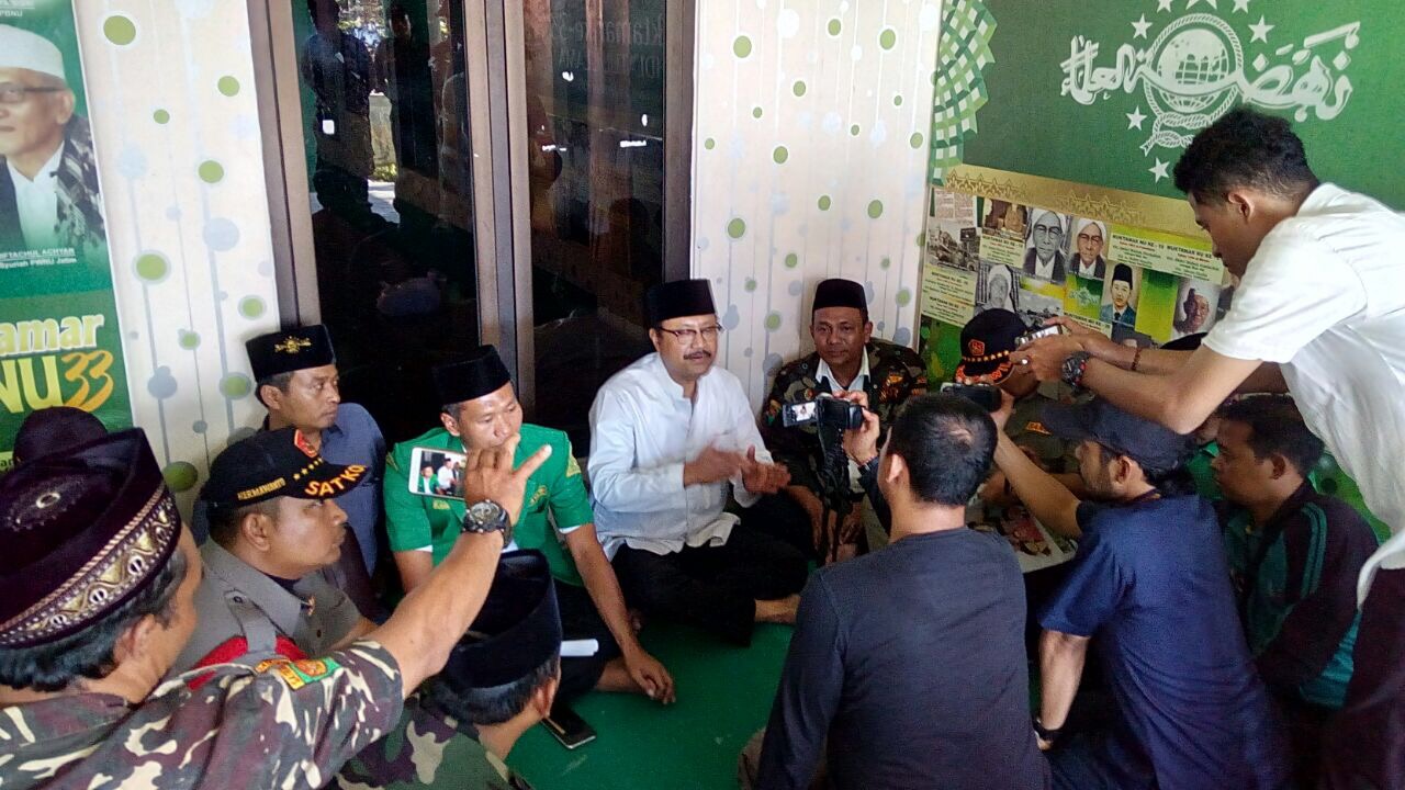 Wagub Jatim Saifullah Yusuf (Gus Ipul) ketika memberikan keterangan pers di kantor PWNU Jatim, Senin (4/9/2017).