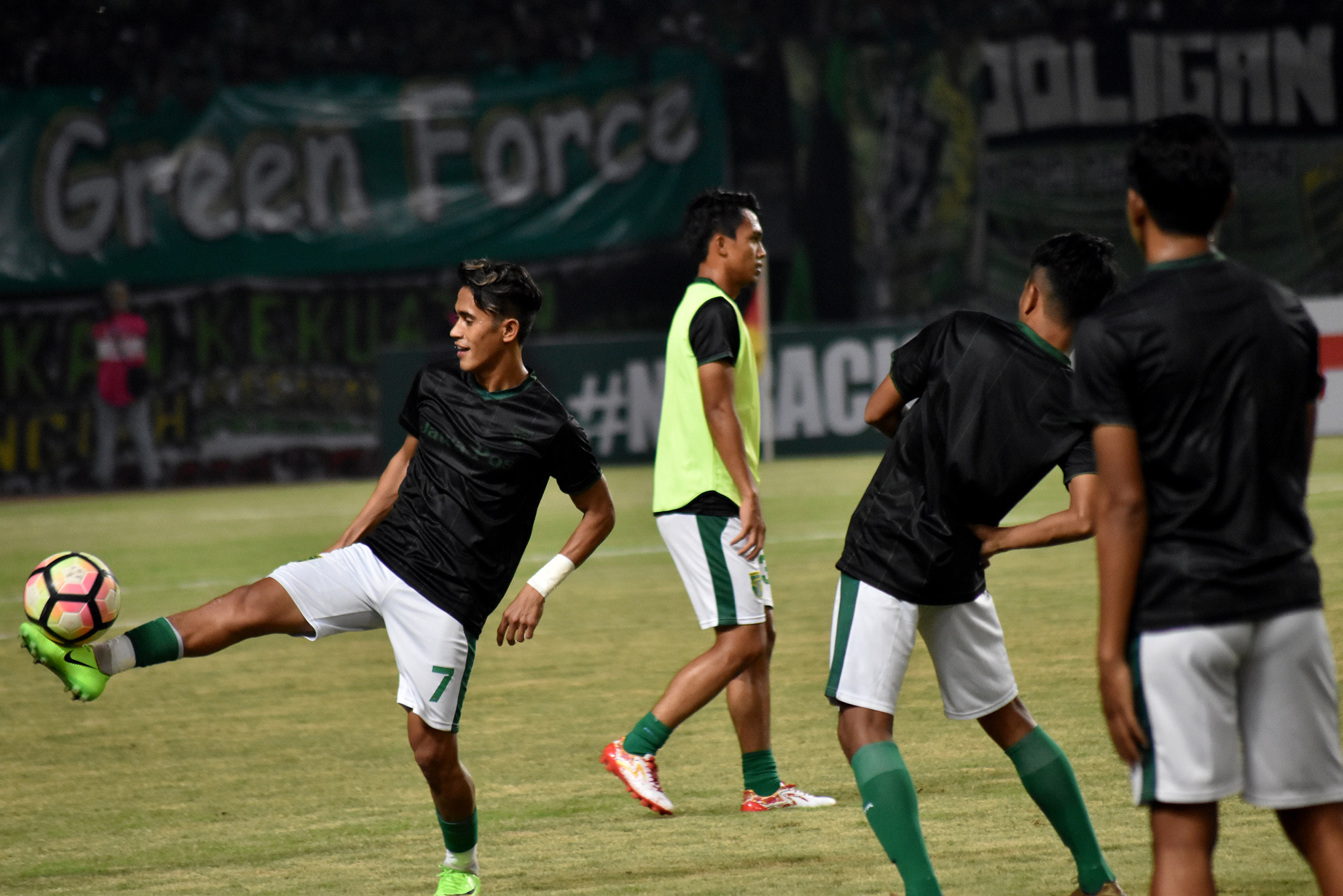 Persebaya Surabaya kini sudah mulai panasi mesin setelah libur panjang Idul Adha. (foto: dok. ngopibareng.id)