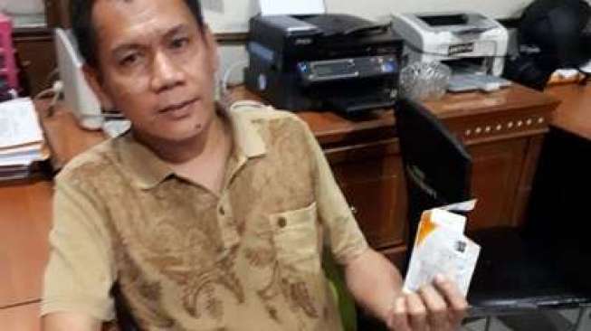 Foto politisi Golkar yang terlibat narkoba Indra Jaya Piliang, setelah diamankan. (Foto:Istimewa)