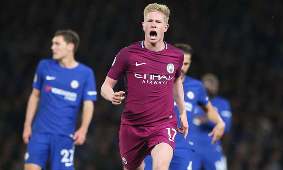 De Brunye membawa Man City  mempermalukan  tuan rumah sekaligus mantan timnya Chelsea, tadi malam. 
