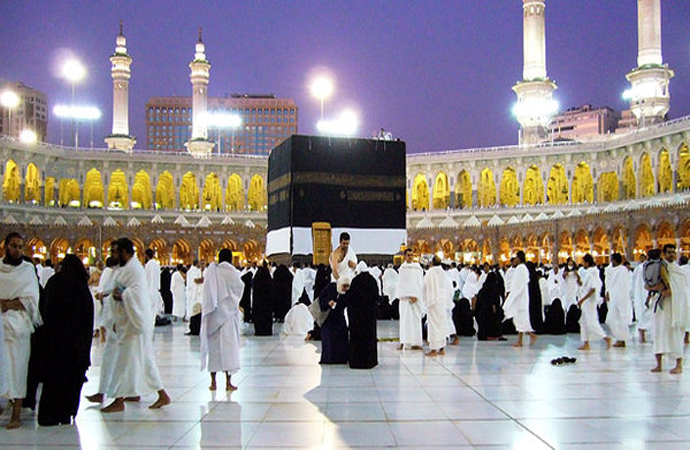 Ibadah umrah di Masjidil Haram, Mekah. (foto: dok)