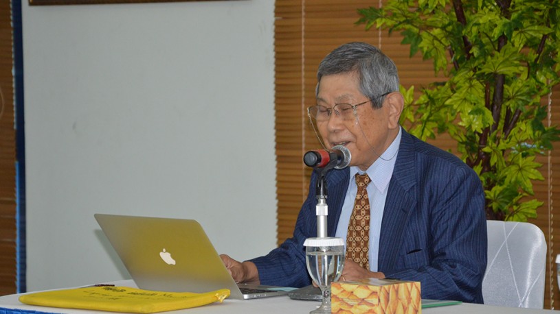 KAJIAN: Mitsuo Nakamura, Guru Besar (Emeritus) Chiba University, Jepang. (foto: dok ngopibareng.id)