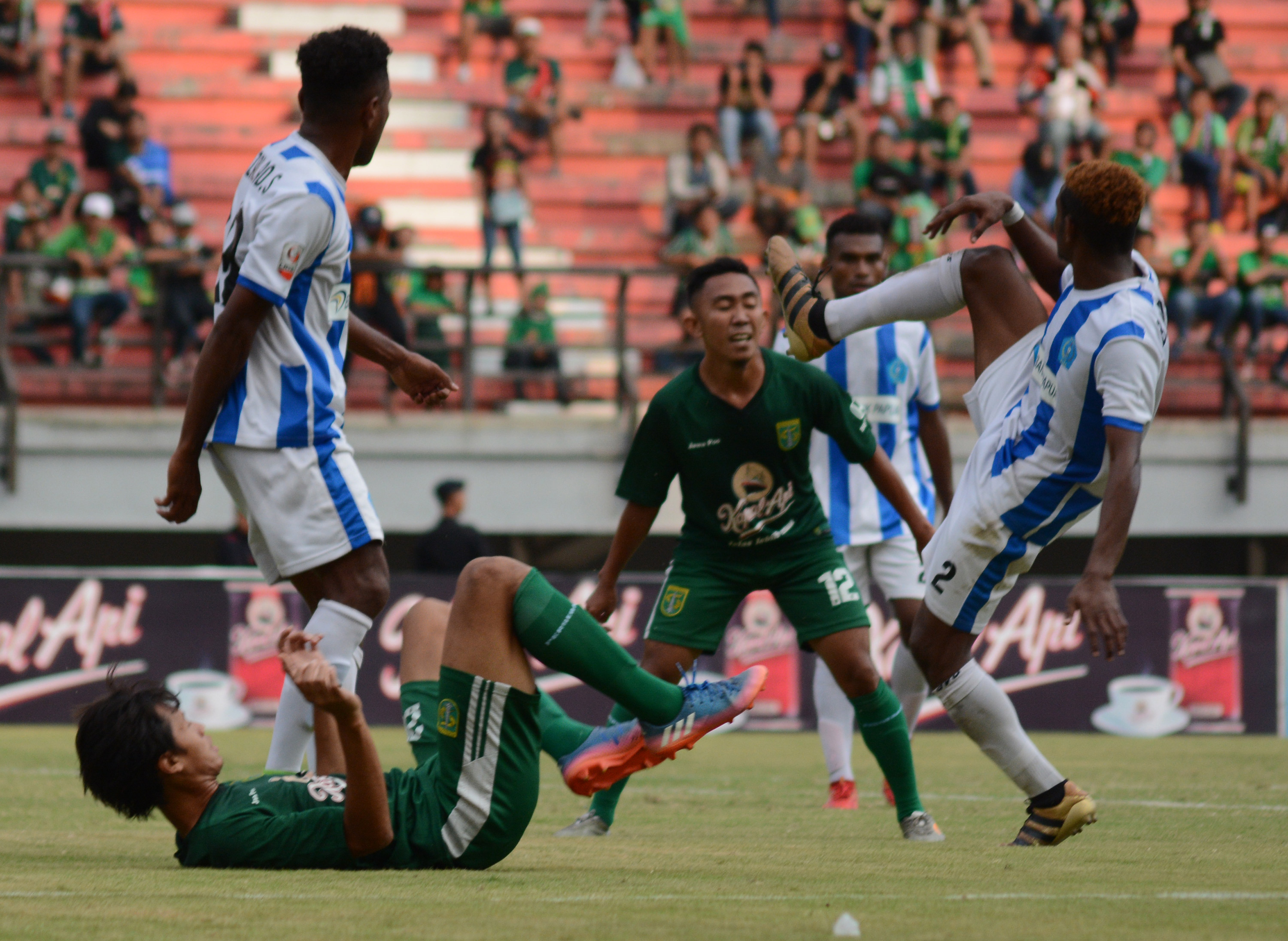 Persebaya vs PSBS Biak. (foto: hrs/ngopibareng)