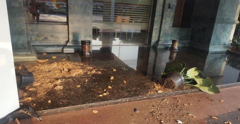 Kondisi kantor kemendagri paska penyerangan, Rabu 11 Oktober 2017, kemarin. (Foto detik)