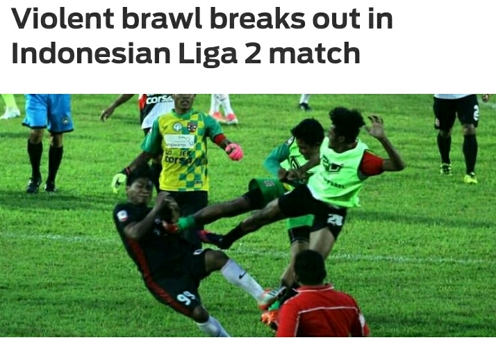 Judul berita dan foto yang pernah termuat di ngopibareng.id dipampang dalam laman media asing foxsportasia.com. 