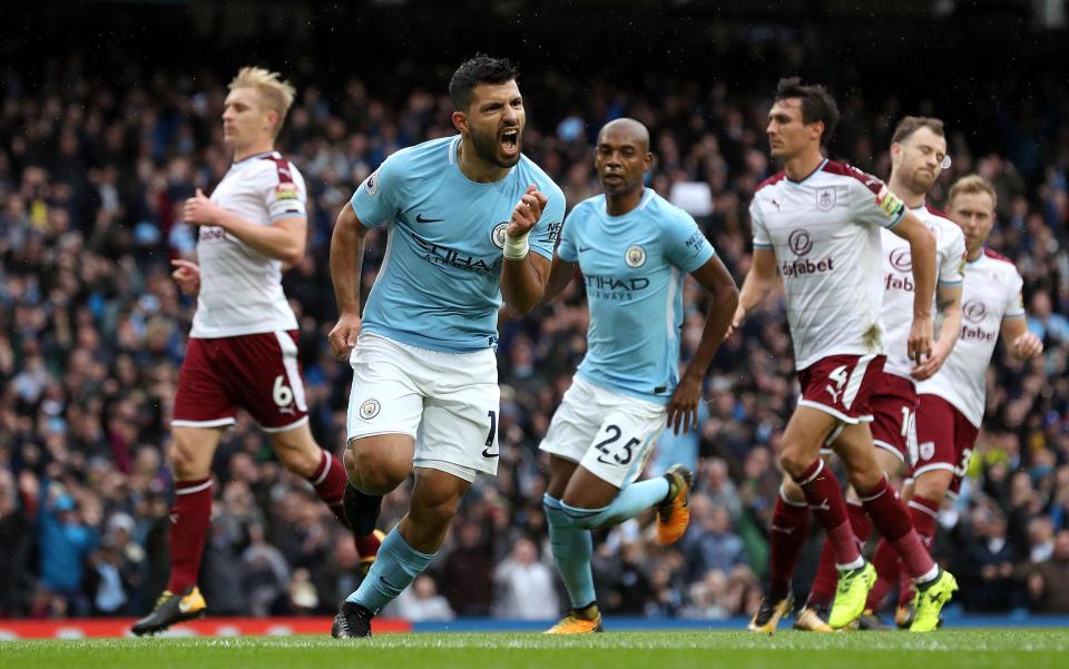 Tampil perdana usai kecelakaan, striker Manchester City langsung mencetak gol ke gawang Burnley, tadi malam. 