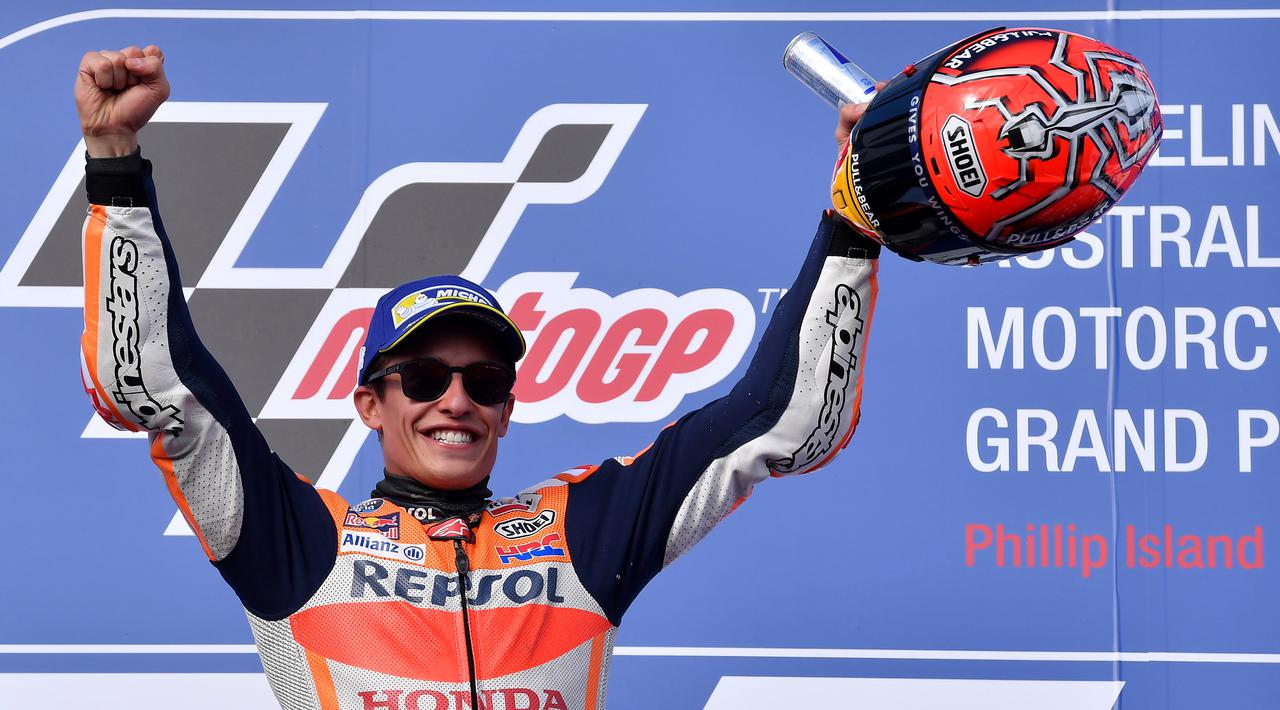 Pebalap Repsol Honda Marc Marquez saat juarai MotoGP Australia di Sirkuit Phillip Island, Australia, Minggu 22 Oktober 2017. (foto: AFP)