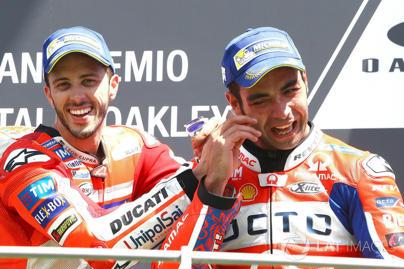 Danilo Petrucci dan Andrea Dovizioso.