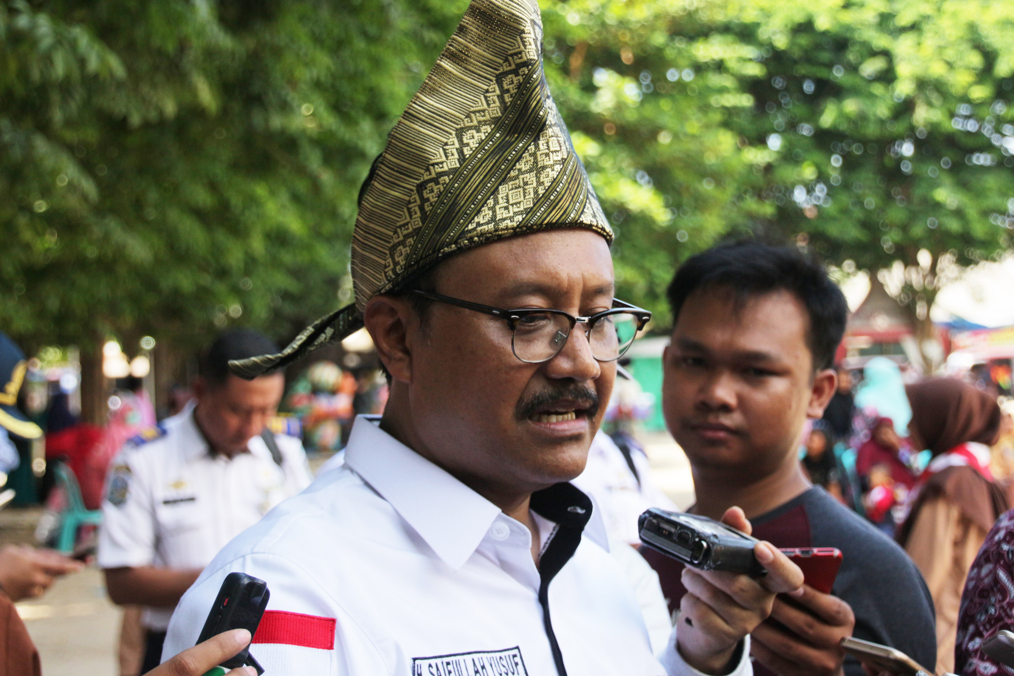 Gus Ipul saat melakukan lawatan ke Pulau Bawean, Sabtu, 28 Oktober 2017. (Foto: frd/ngopibareng.id)