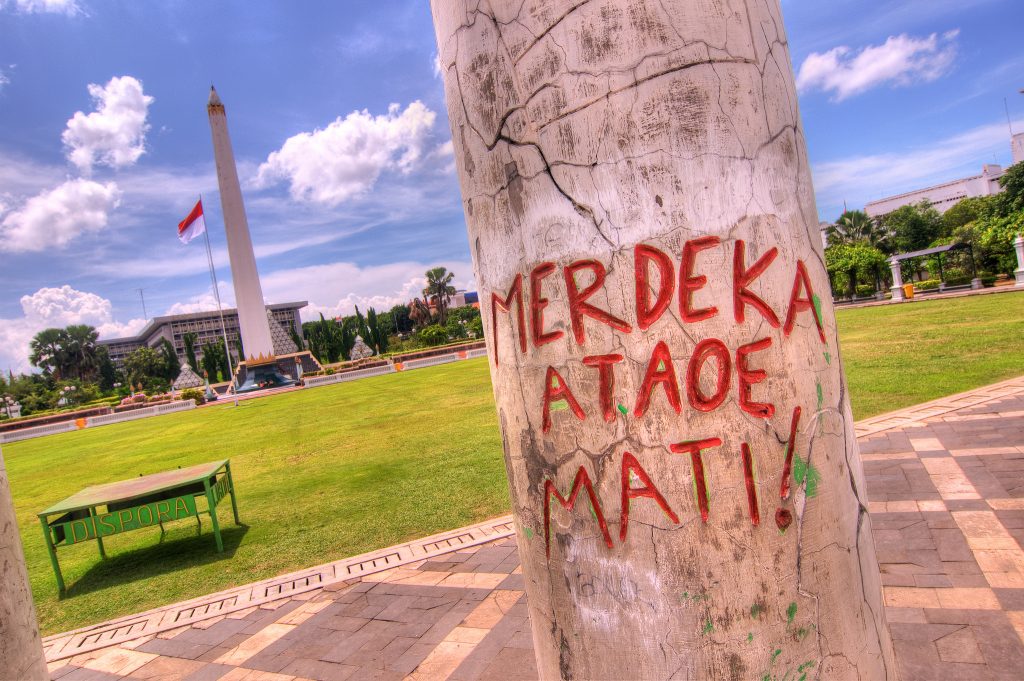 Tugu Pahlawan, Surabaya. (Foto: cintaihidup.com)