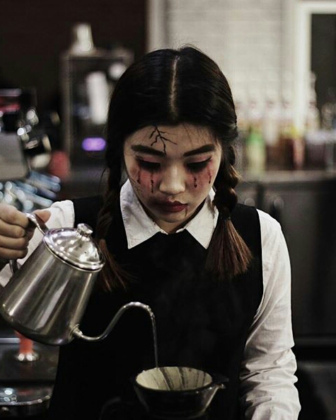 Penyeduh Seram. foto:dok IG Barista Kekinian.