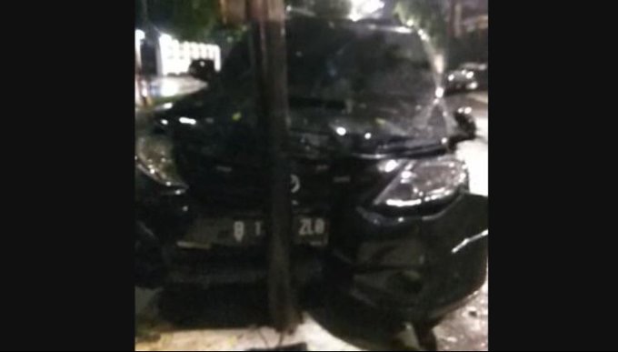 Diduga mobil Setya Novanto. (Foto: Istimewa)