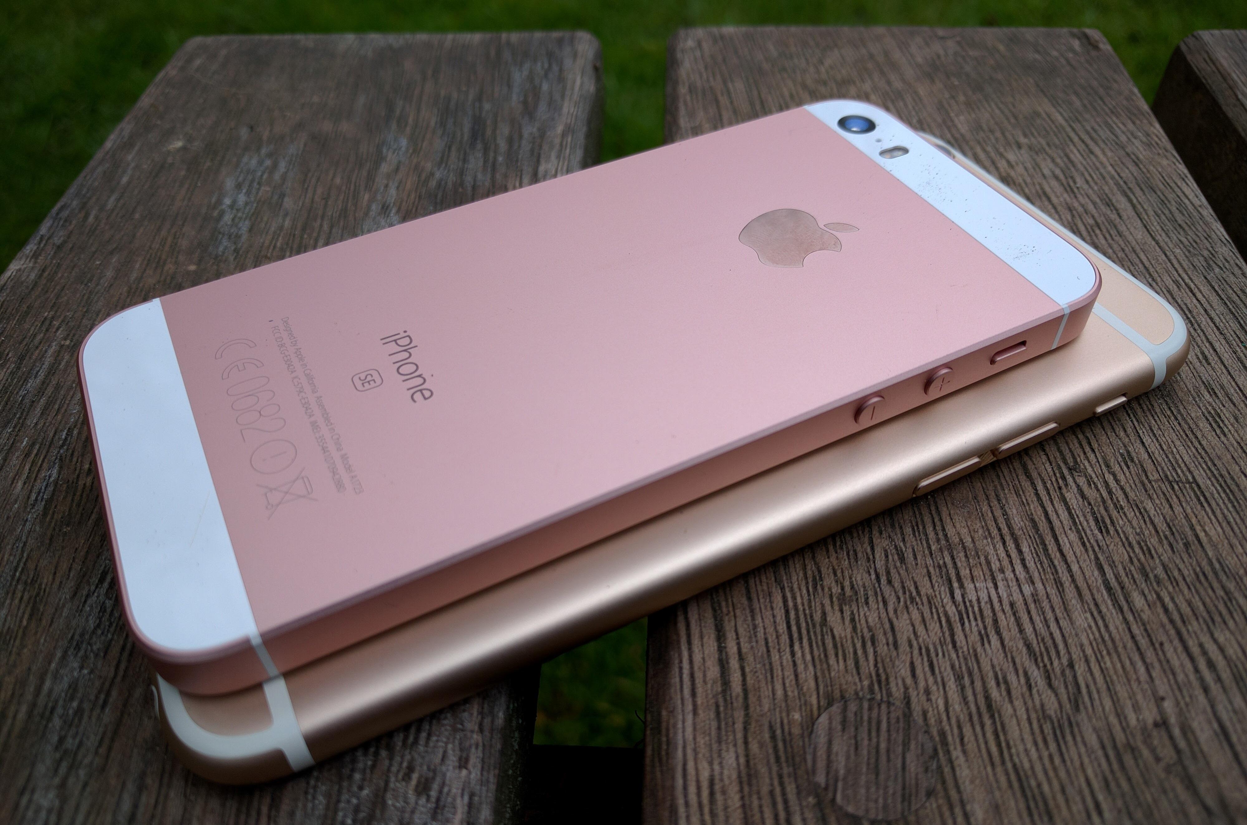 ilustrasi iPhone SE. (foto : Forbes)