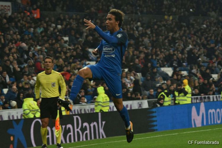 Selebrasi Luis Milla Manzanares saat membobol gawang Real Madrid, dini hari tadi: foto:fuenlabrada 