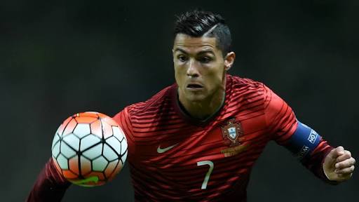 Bintang Portugal Ronaldo harus bertemu Spanyol di fase grup Piala Dunia 2018