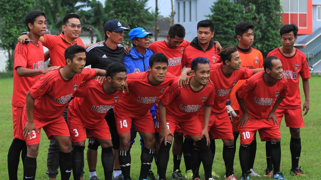 Skuat Blitar United tinggal membutuhkan satu kemenangan lagi di babak semifinal Liga 3 untuk bisa merebut satu tiket promosi Liga 2 musim depan. foto;blitarunited