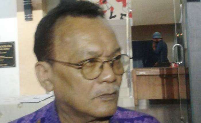 Prof. Hotman Siahaan, Guru Besar Unair. (foto: anis)