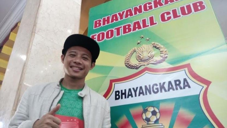 Evan Dimas Darmono yang masih mempunyai polemik bermain di Malaysia. (foto: instagram)