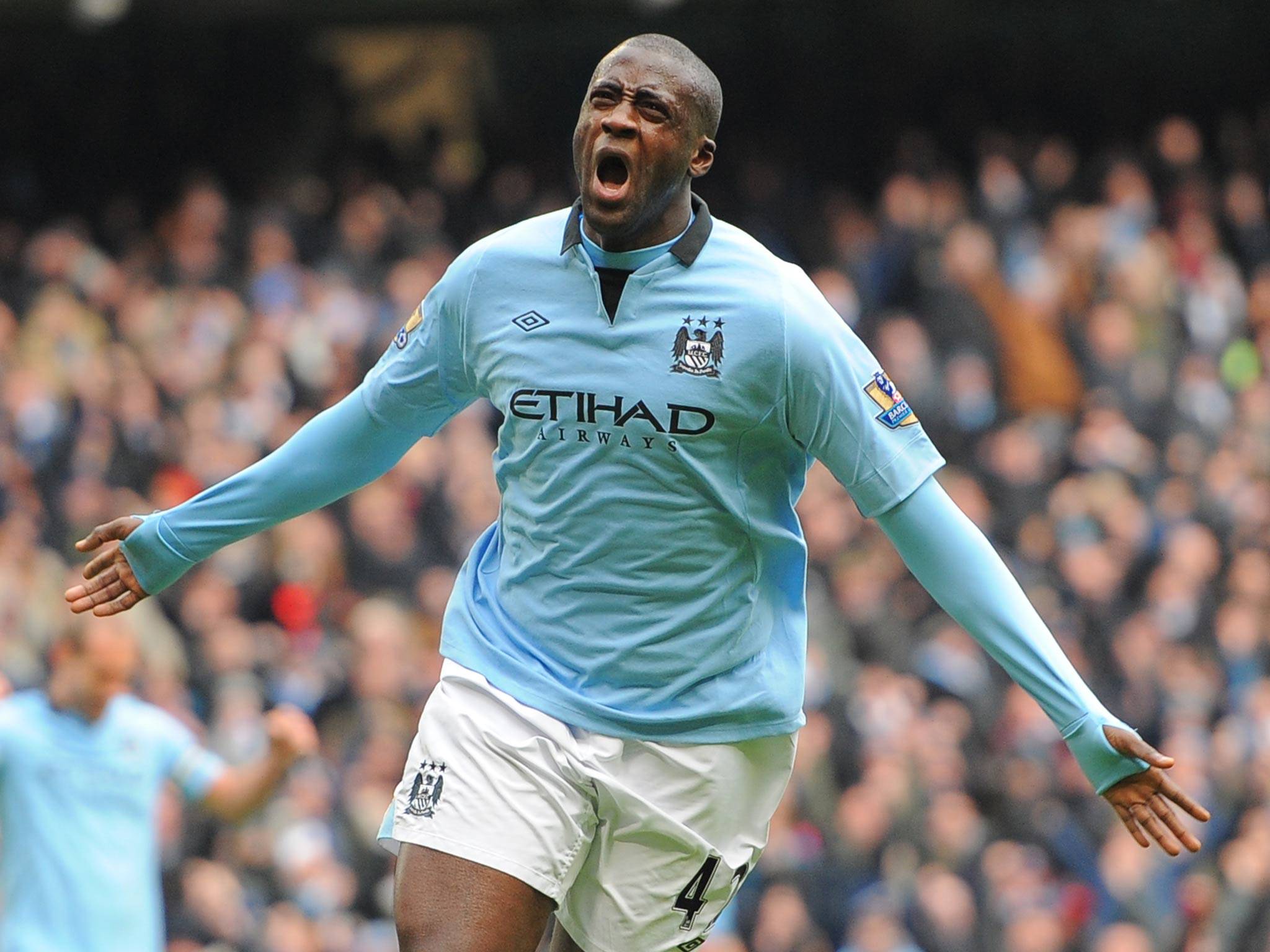 Meski pemain ini jarang dipasang sebagai starter, Yaya Toure masih memiliki penghasilan Rp. 246 milyar per tahun