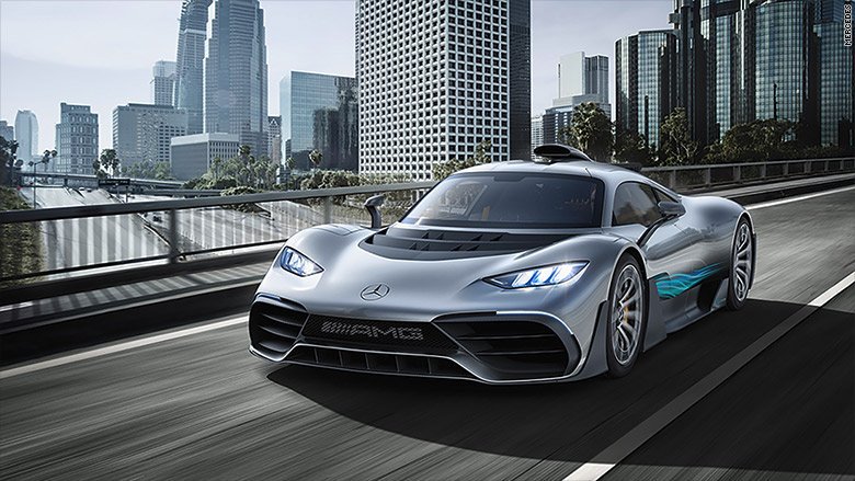 Mercedes AMG Project One. Tembus 200 km/jam hanya dalam waktu 6 detik saja