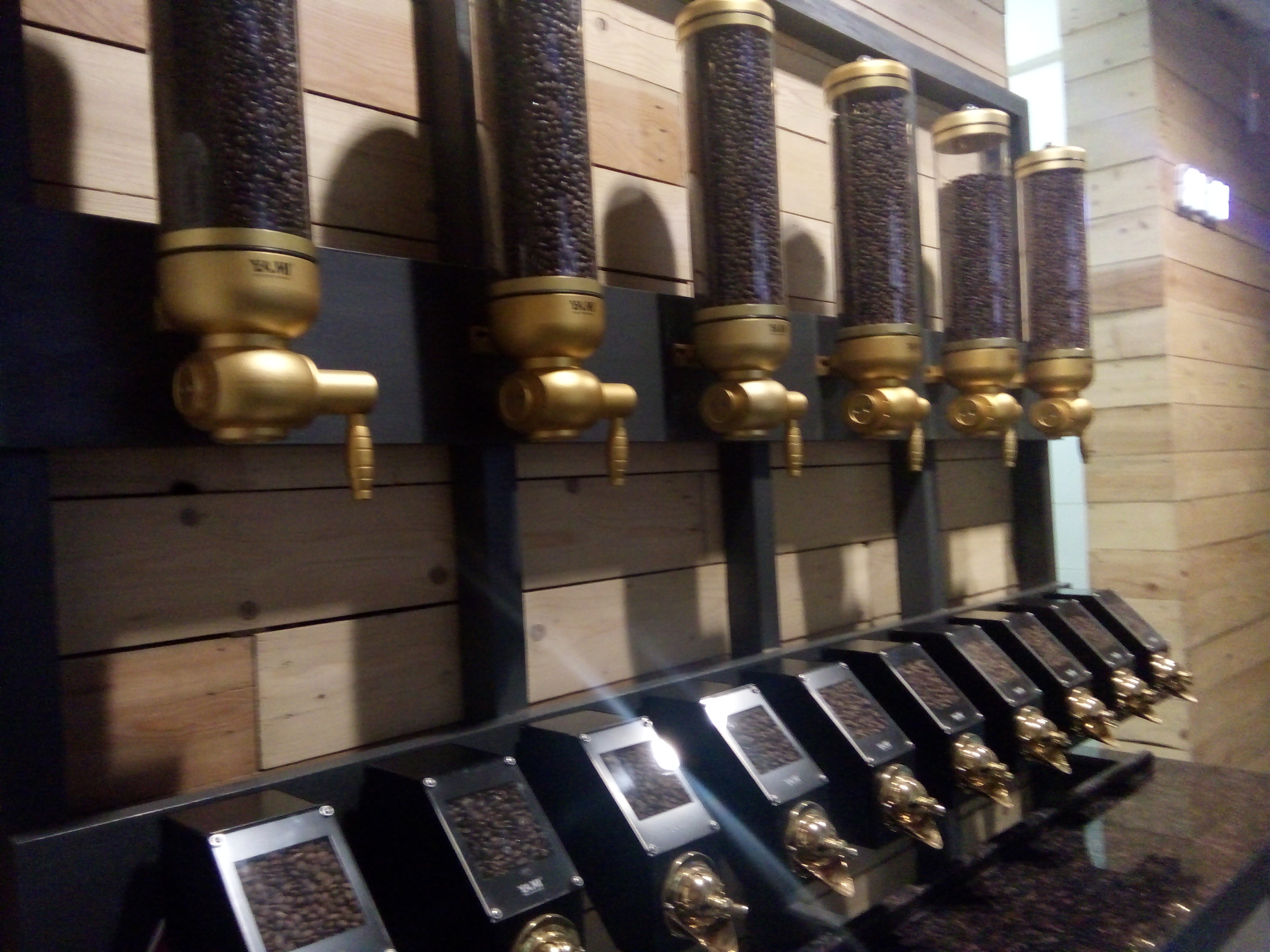 Kopi istimewa yang siap masuk dapur seduh kopi