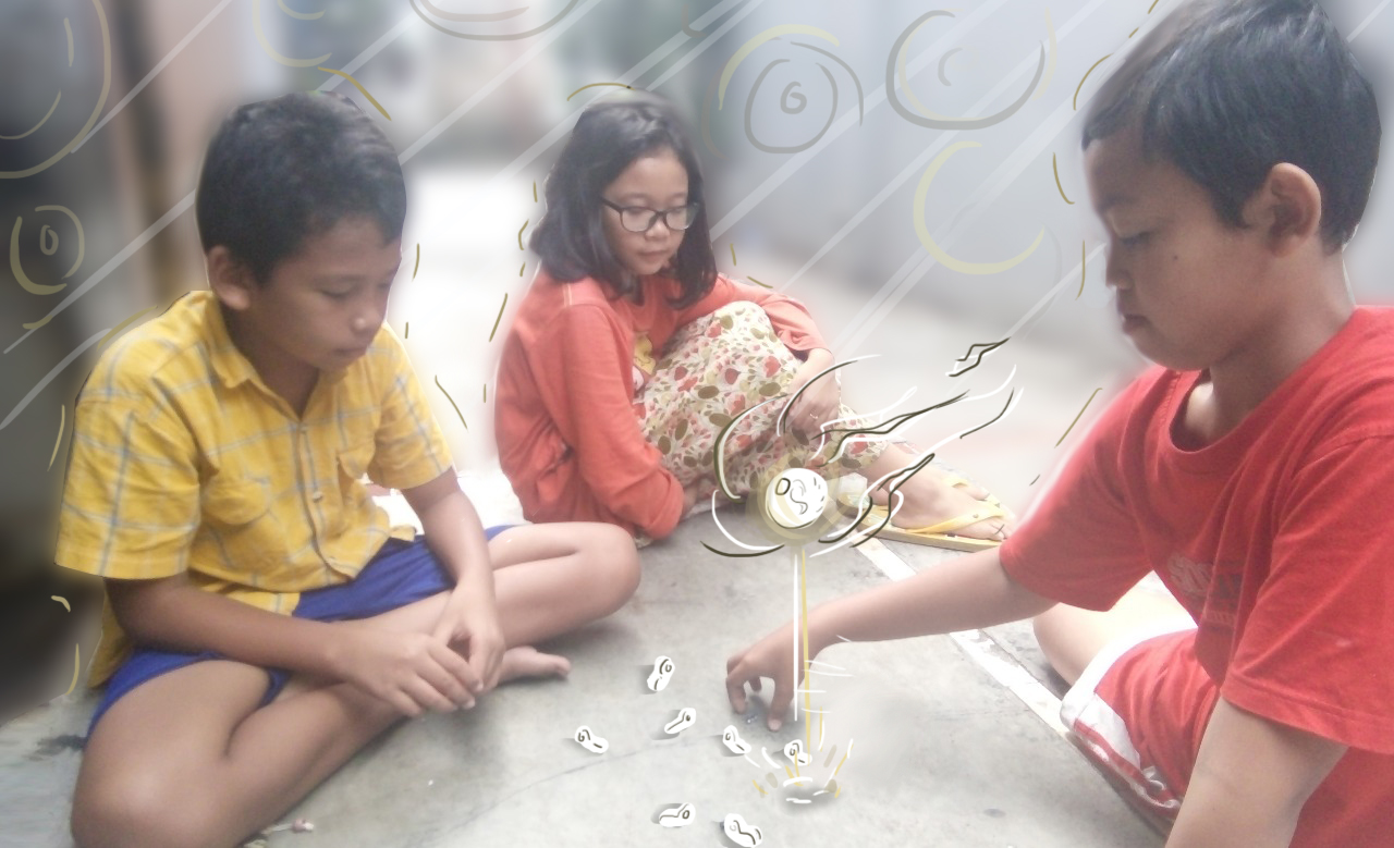 Permainan tradisional ala bocah yang jauh dari kesan now. Perlu dilestarikan! foto:widikamidi