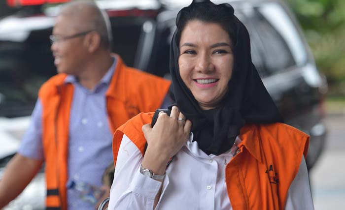 Rita Widyasari, Bupati nonaktif Kutai Kartanegara. (foto: dokumantasi/antara)