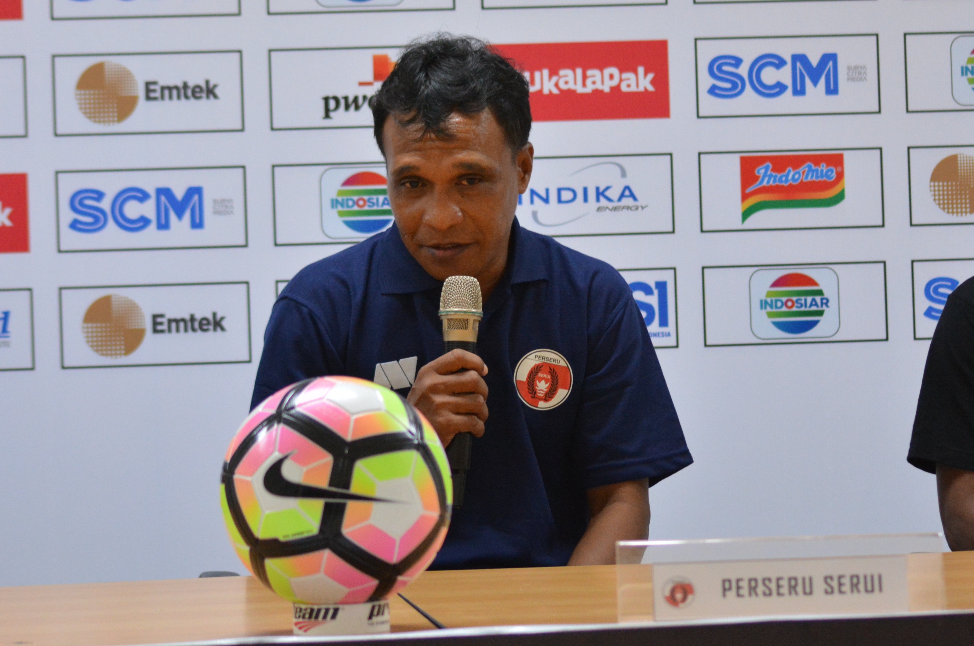 Pelatih Perseru Serui, Alexander Saununu. (foto: hrs/ngopibareng)