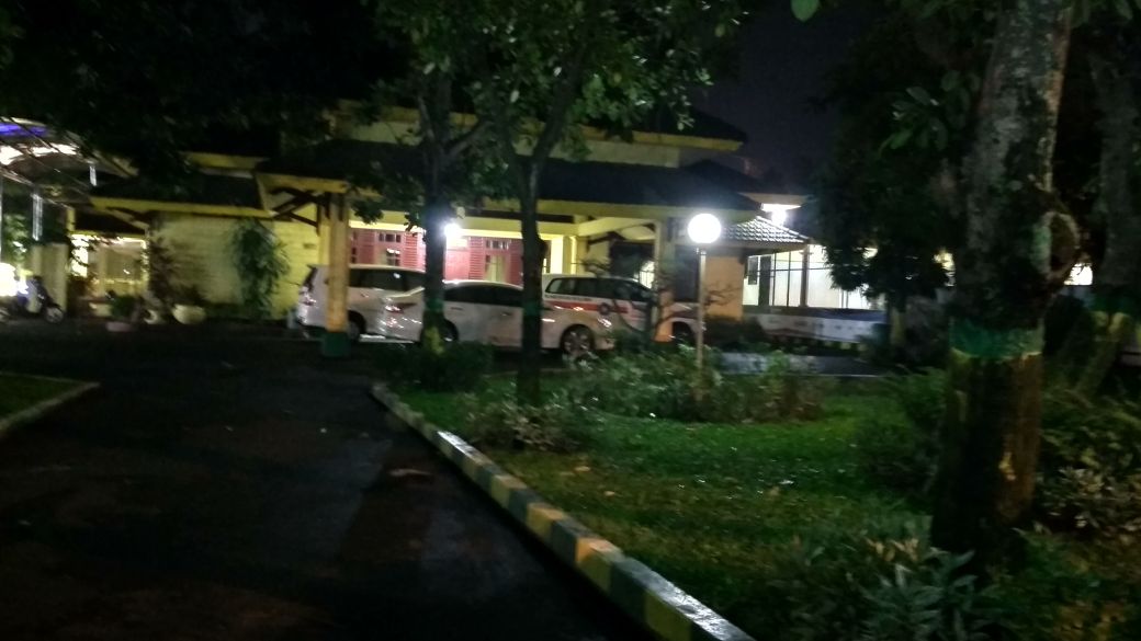 Situasi terkini, rumah dinas bupati, di lingkungan Pendopo Kabupaten Jombang. (Foto: Ngopibareng.id)