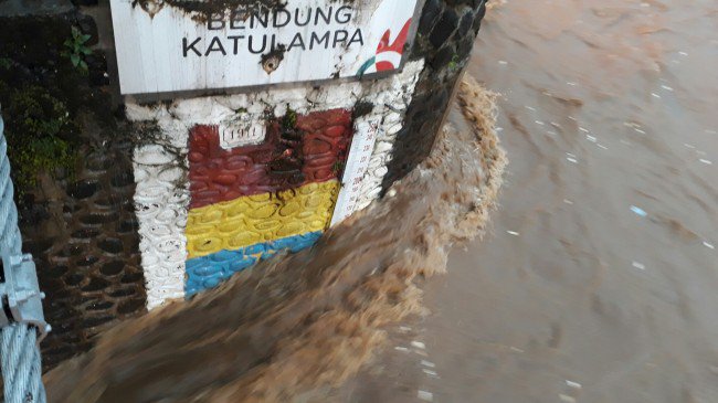 Bendung Katulampa Siaga 1, pagi tadi. (Foto: Istimewa)