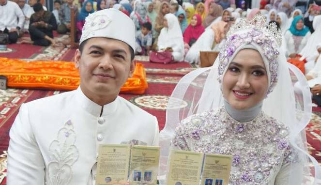 Tommy Kurniawan dan Lisya Nurrahmi. (Viva.co.id)