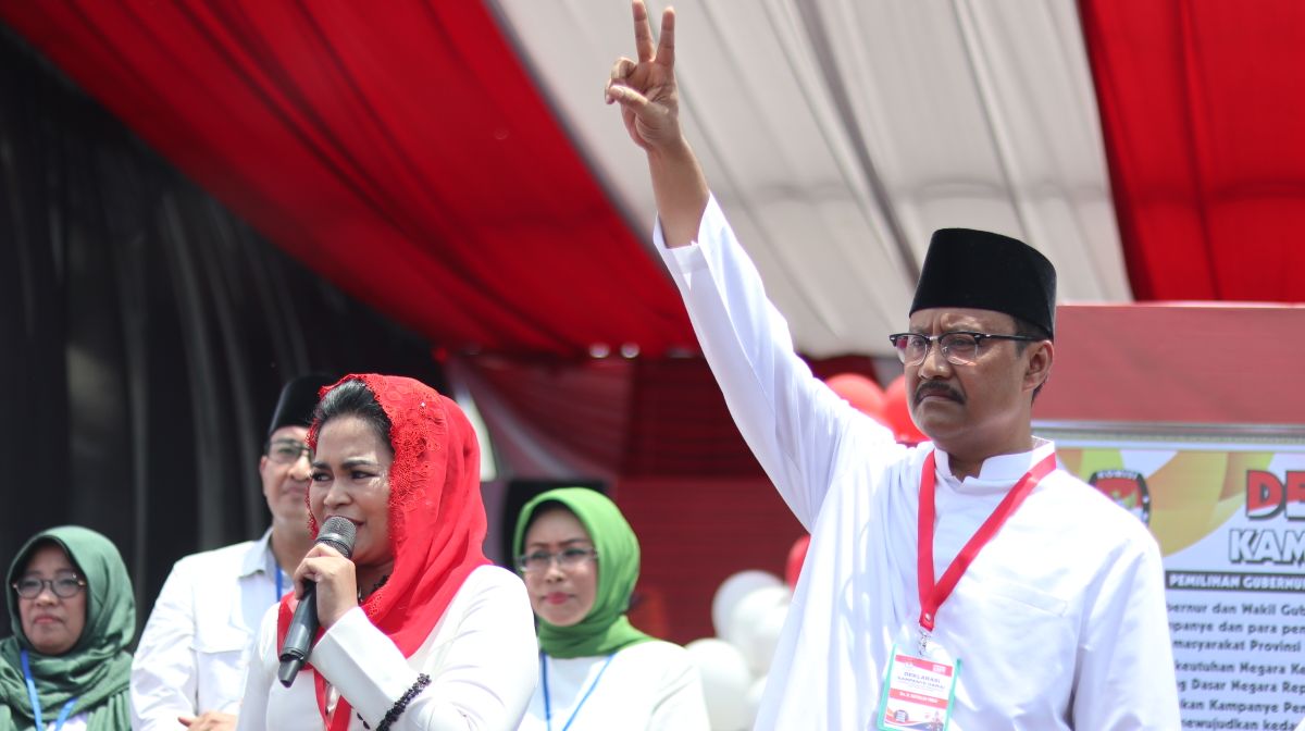 Cagub dan Cawagub Jatim Saifullah Yusuf dan Puti Soekarno. (Foto : istimewa)