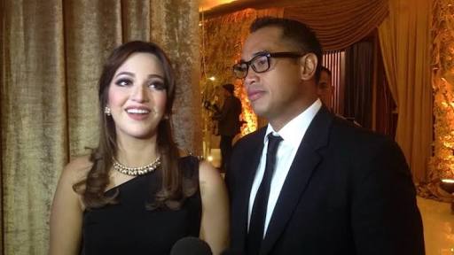 Nia Ramadhani dan Ardi Bakrie.