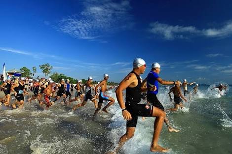 Seru, tegang, dan happy luar biasa, inilah Triathlon Sungailiat Bangka. Foto:dok 2017