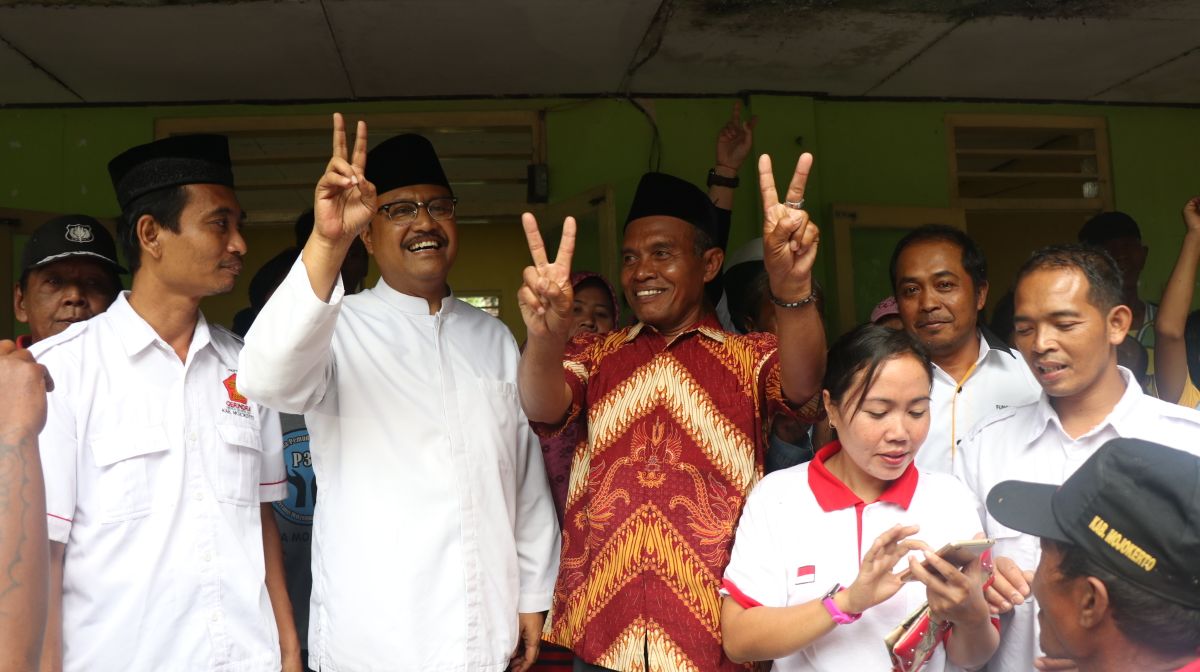 Calon Gubernur Jawa Timur, Saifullah Yusuf (Gus Ipul) mengunjungi Kampung Kusta Desa Tanjung Kenongo, Pacet, Mojokerto, Senin 19 Maret 2018. (Foto: Istimewa)