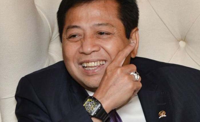 Setya Novanto ketika masih berjaya dengan jam mewahnya merk Richard Mille. (foto: dok.winnet.com)